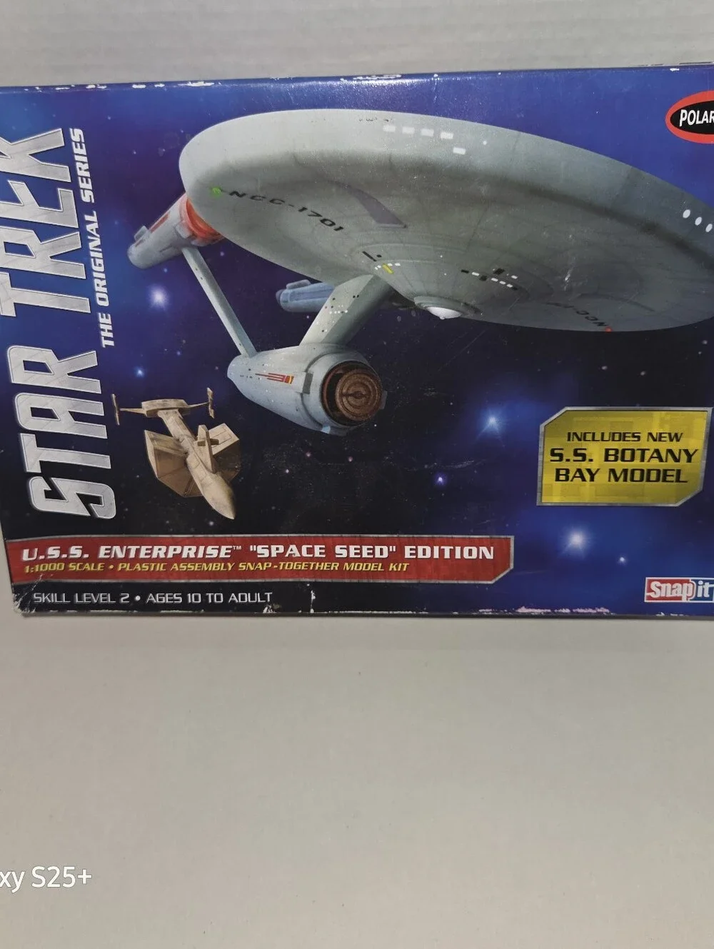 Polar Lights Star Trek TOS USS Enterprise Space Seed Edition Snap - 1:1000 Scale